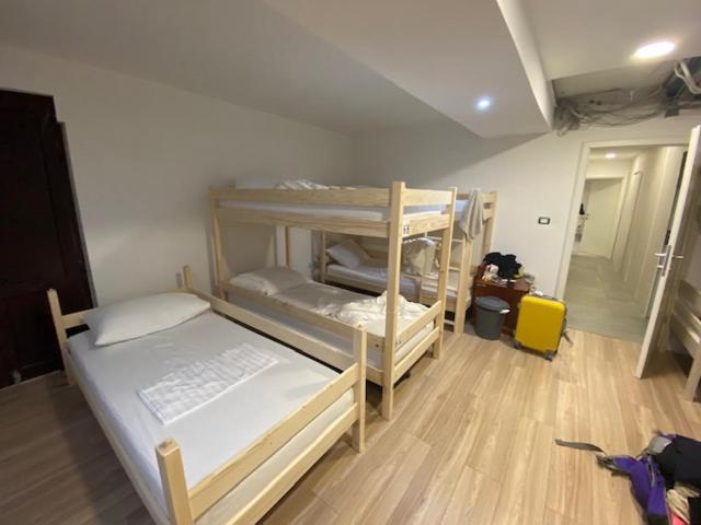 Sweet Spot Hostel Сплит Экстерьер фото