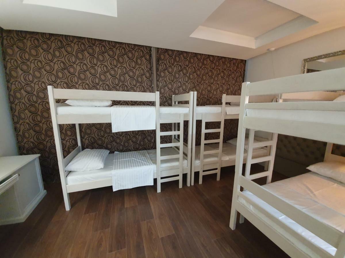 Sweet Spot Hostel Сплит Экстерьер фото